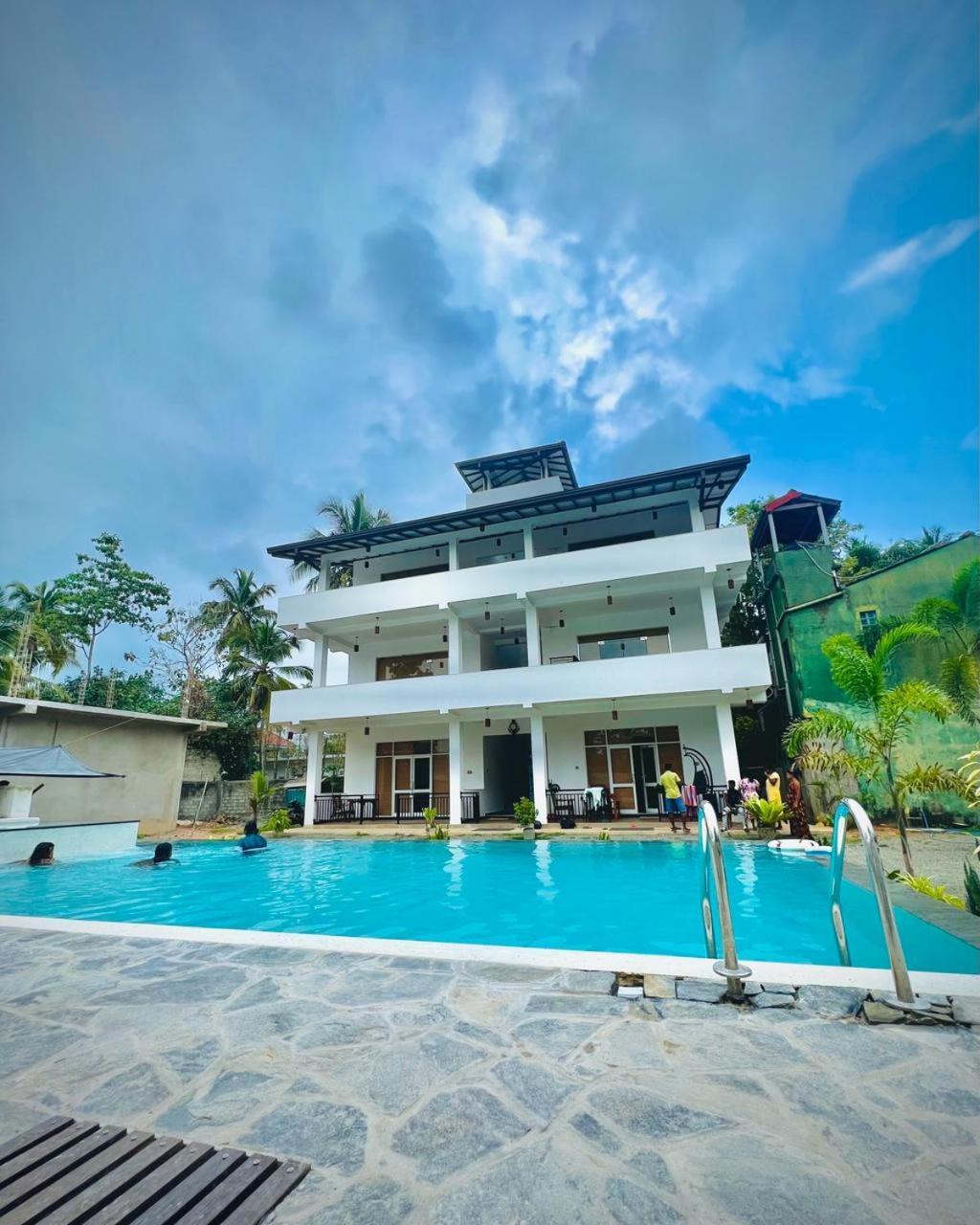 Dk Zur Einkehr Hotel Ахангама Экстерьер фото
